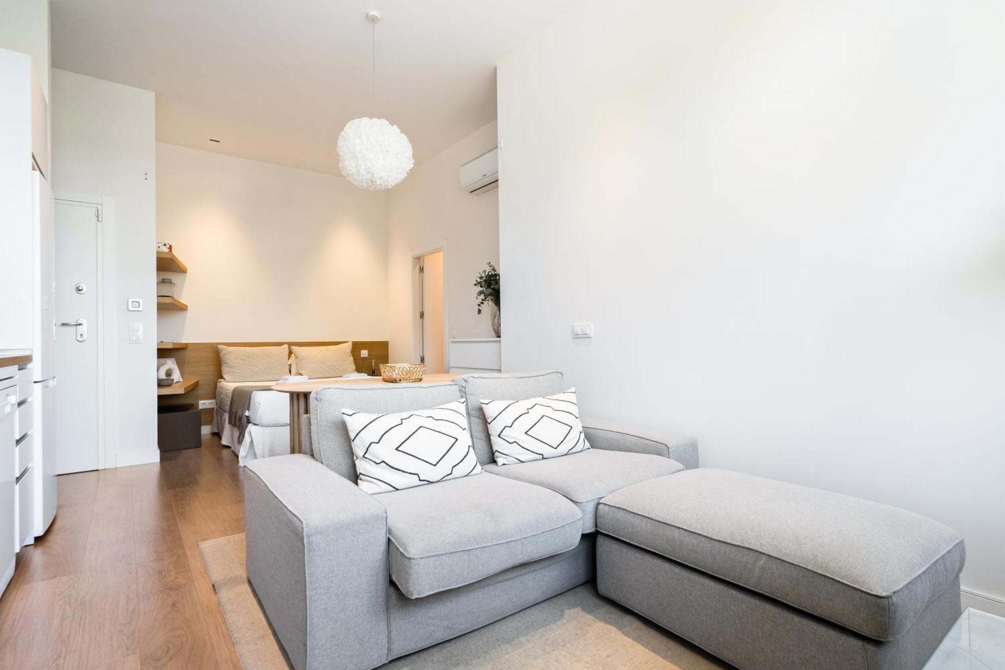 Encantador Estudio Chamartin Madrid Ngoại thất bức ảnh