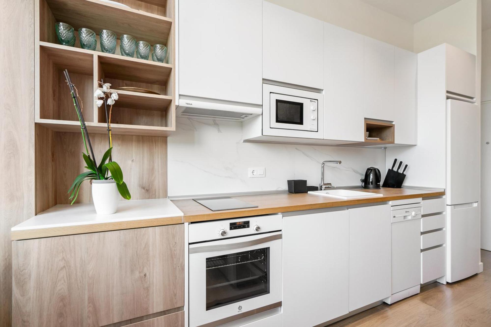 Encantador Estudio Chamartin Madrid Ngoại thất bức ảnh